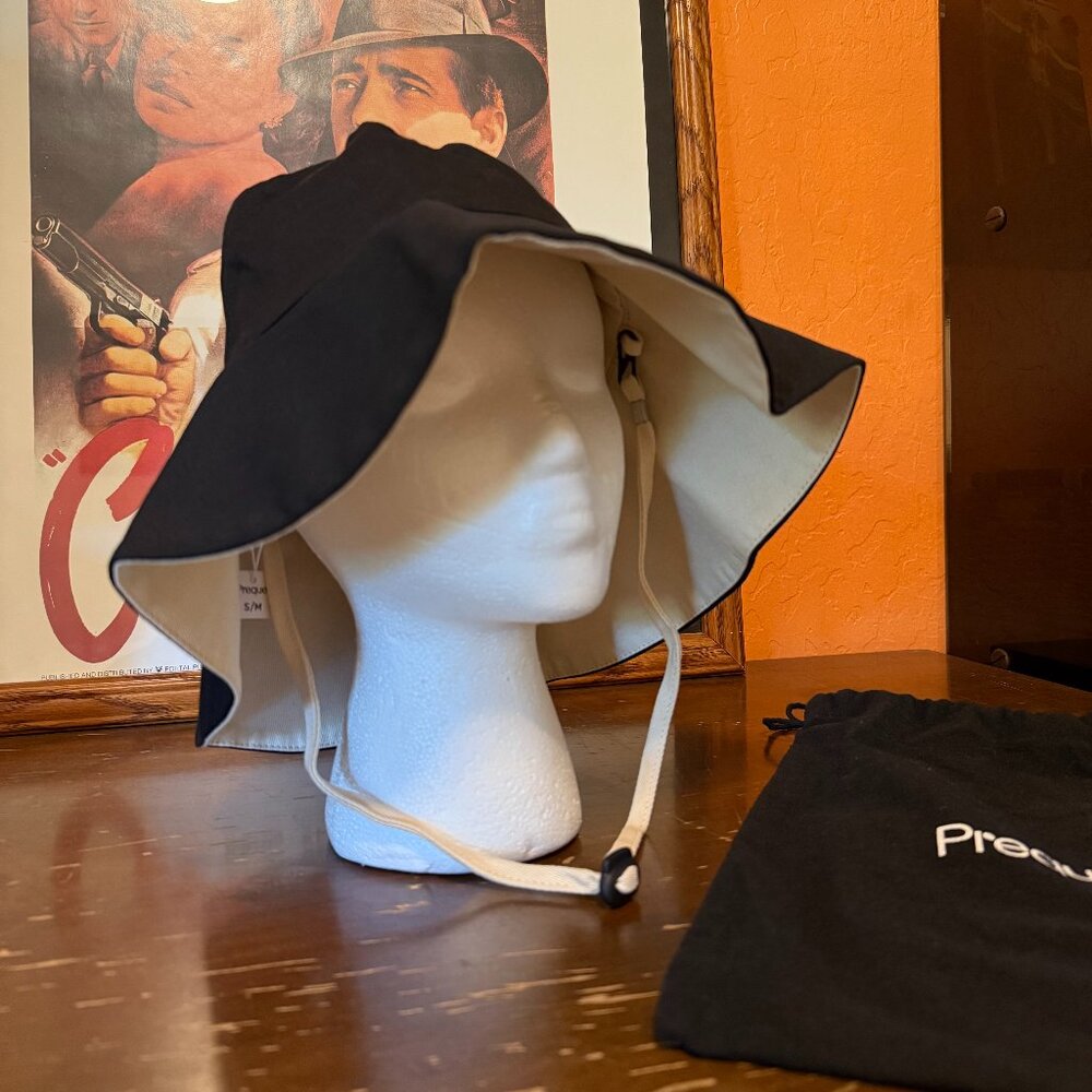 NWT WIDE BRIMMED UPF 50+ HAT SUN PROTECTION REVERSIBLE HAT size S/M never worn